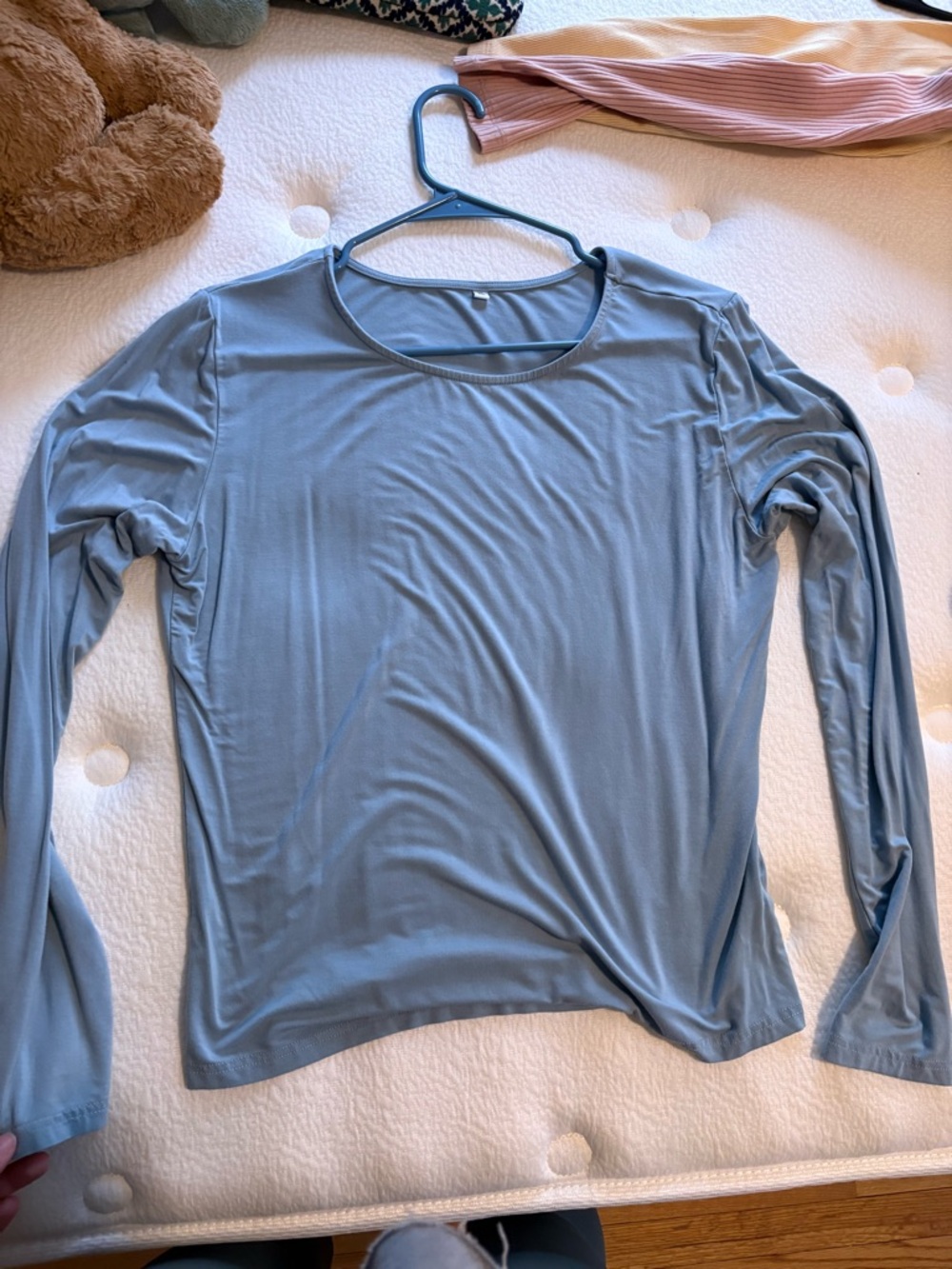 Women's Long-Sleeve Scoop Neck Top - Light Blue